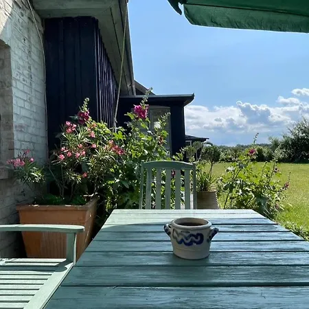Sommerhaus Julin Nyaraló Saal